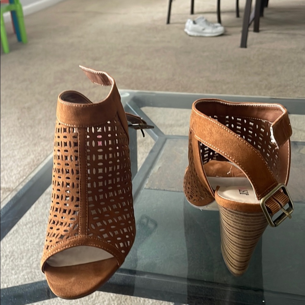 Brown Peep-Toe Heeled Sandals